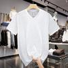 Pánské nadměrné tričko s výstřihem do V a krátkým rukávem slim fit – Letní trend mladé módy
