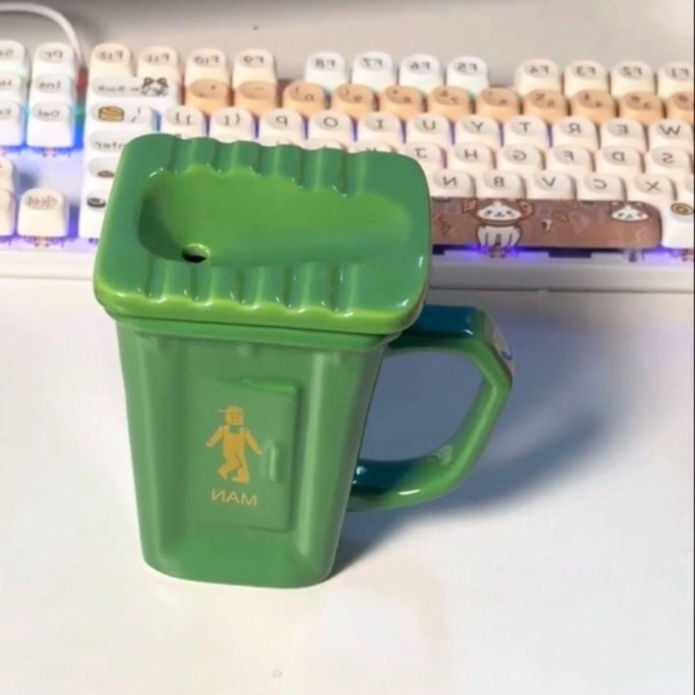 Novelty Funny Toilet Shape Cup Large Capacity Creative Design Ceramic Mug With Lid Water Cup Prank Gift
