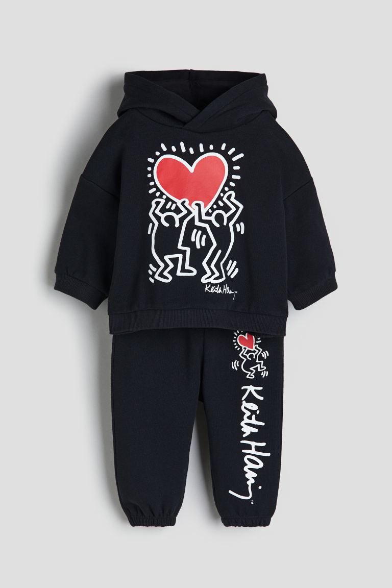 

Толстовка с принтом HM, комплект из 2 предметов, черный Keith Haring