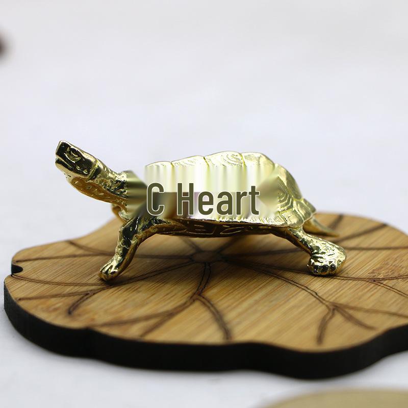 Feng Shui Bronze Turtle Ornaments: Retro Solid Copper Longevity Turtle Tea Pet and Lid Holder.