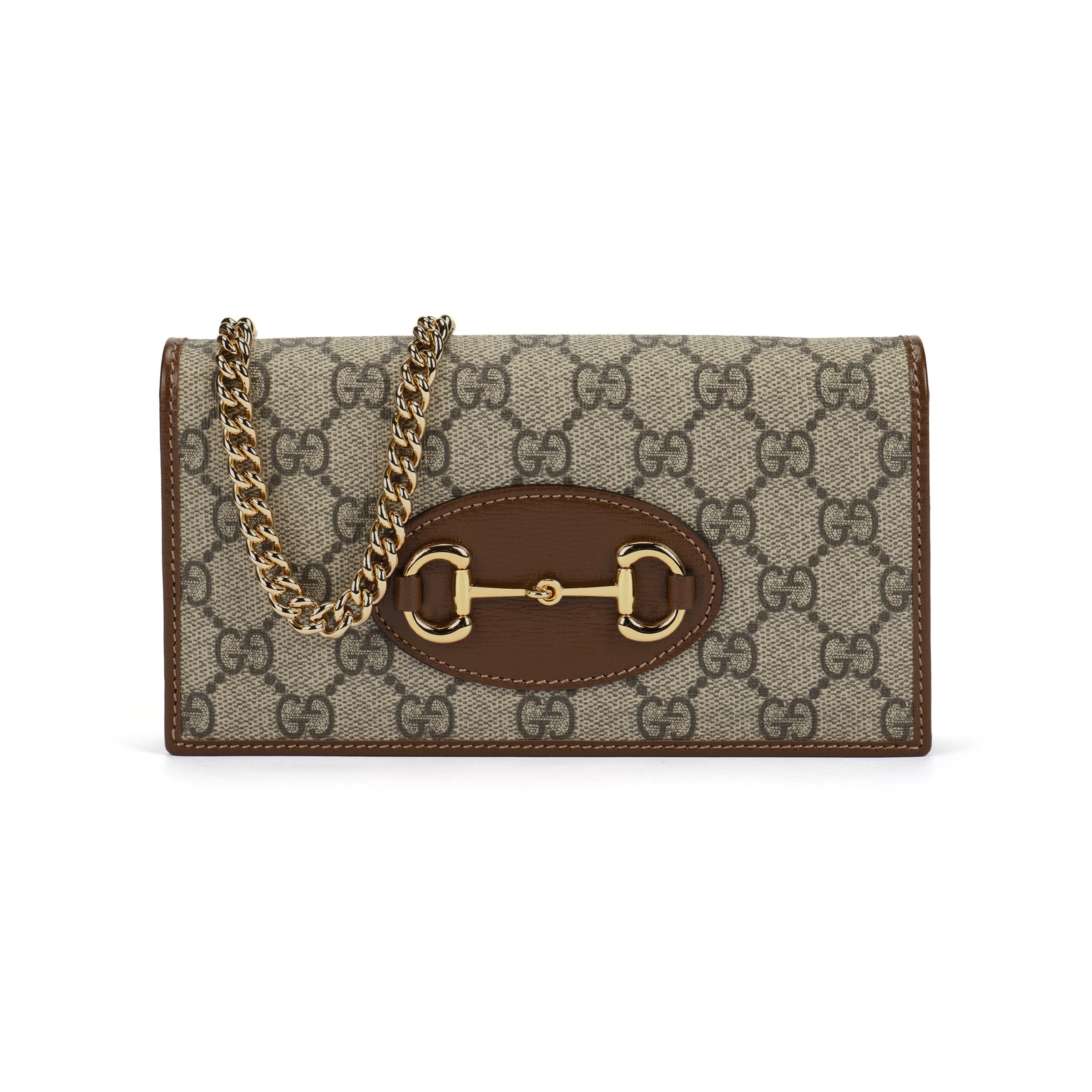 

Gucci Horsebit 1955 Vintage Gold Buckle Aged Logo Canvas And Leather Patchwork Messenger Bag Women S Ebony And Brown Patchwork Shopping Bag Set(Basic Set+Shopping Bag)