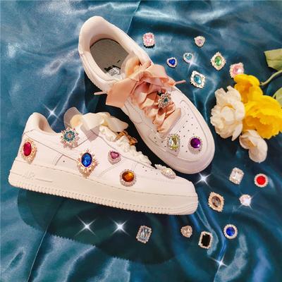 Schoenaccessoires – Schoen versiering