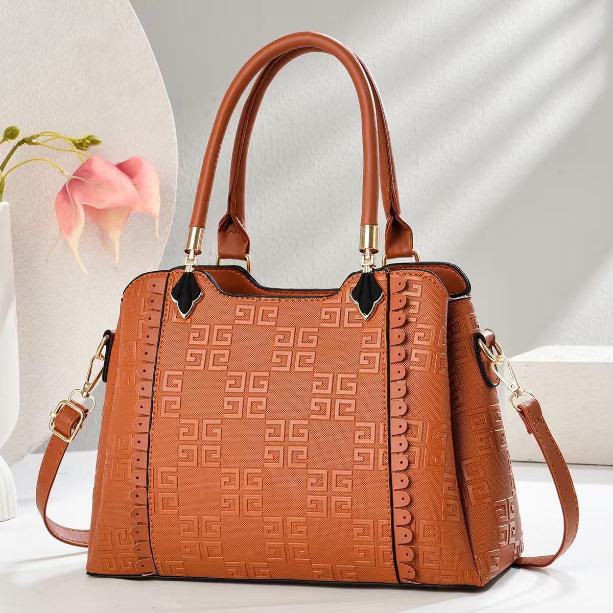 

2025 Women s Single Shoulder Handbag Embossed Commuting Crossbody Bag Single Shoulder Bag хакі