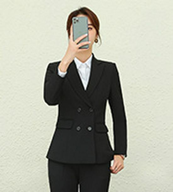 Traje Profesional de Verano para Mujer: Blazer formal de manga corta con falda o pantalones