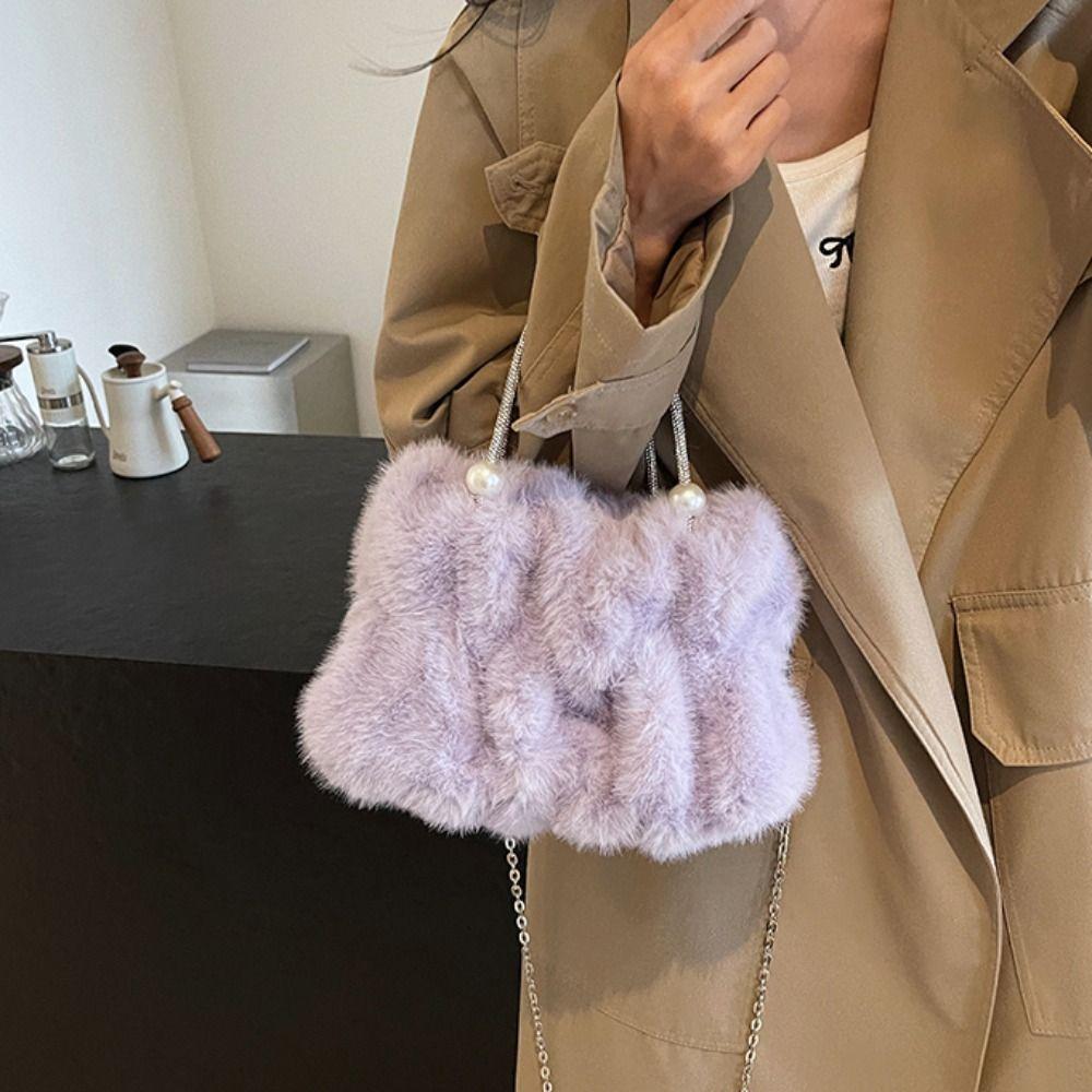 Luxury Chain Winter Fluffy Handbag Solid Color Faux Fur Crossbody Bag Girls