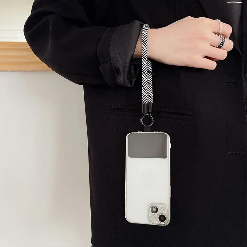 Phone Lanyard Universal Personalized Wrist Strap Short Mobile Phone Rope Portable Bag Keychain Anti-lost Mobile Phone Chain