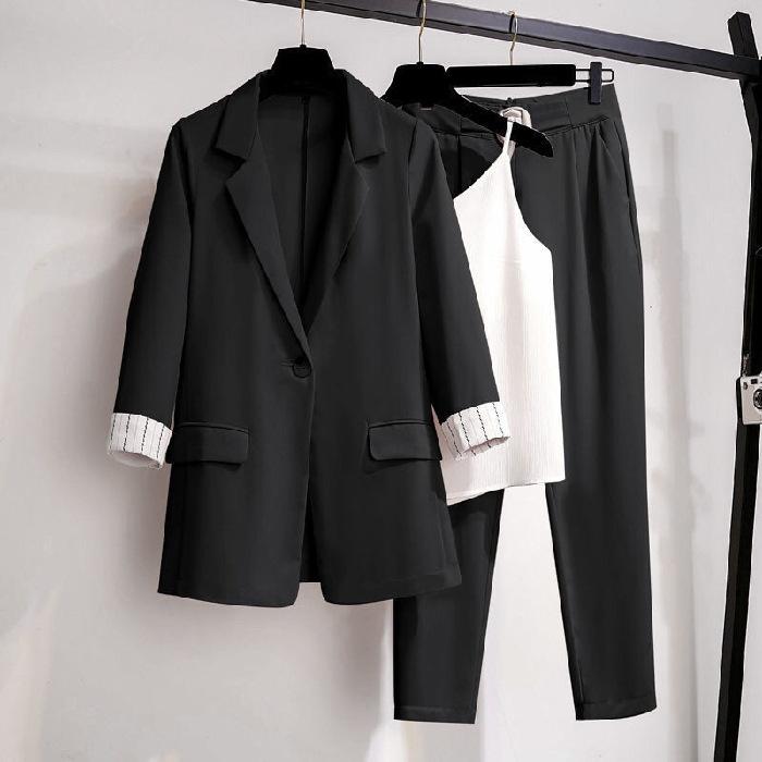 Dünne Jacke im koreanischen Sommerblazer im lässigen Stil mit weiten Beinen und zweiteiligen eleganten Hosensets für Damen im Büro-Business-Anzug