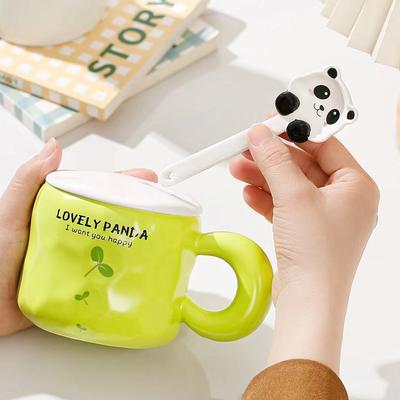 Kreative Cartoon Panda Keramiktasse Kleine frische Tasse mit Deckel Löffel Kaffeetasse Souvenir Geschenke
