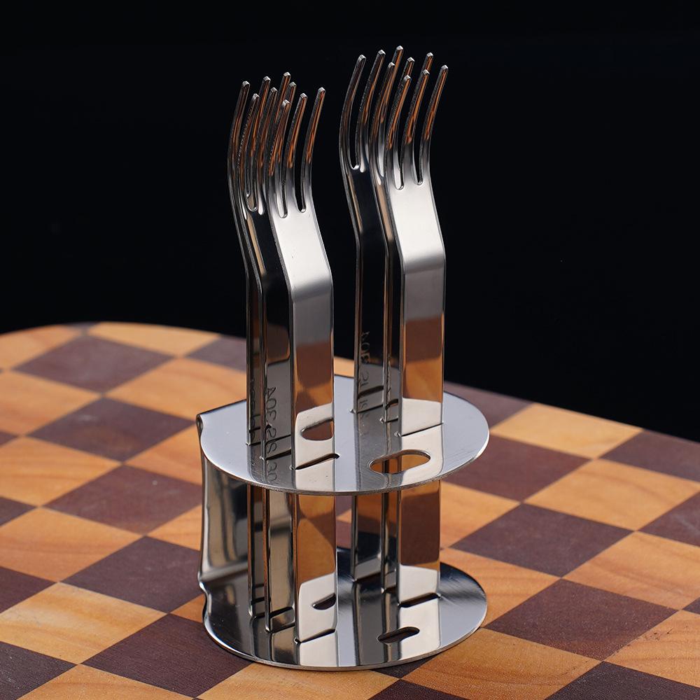 

Десертная вилка 304, Бытовая шпажка для фруктов, Набор фруктовых вилок, Трехзубцовая вилка, Вилка для торта из нержавеющей стали Pack of 1