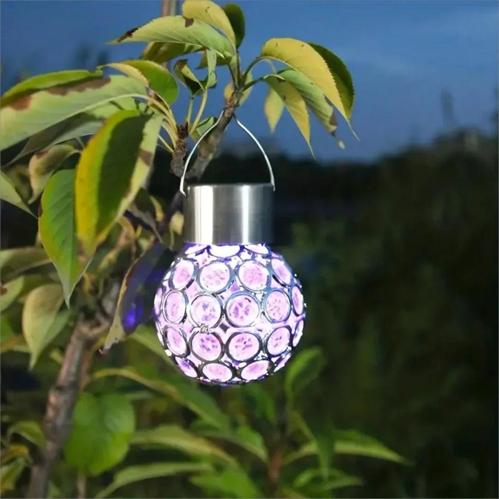 1pc LED Outdoor Solar Lights Garden Light Chandelier Hanging Lamp Waterpoof Hollow Garden Decoration Flame Lamp Solar Lantern Or