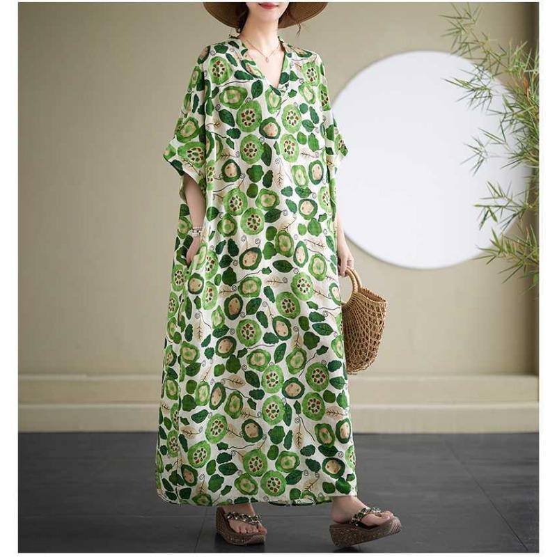 2025 Summer Floral Vacation Style Travel V-Neck Vintage Long Flesh Covering Dresses