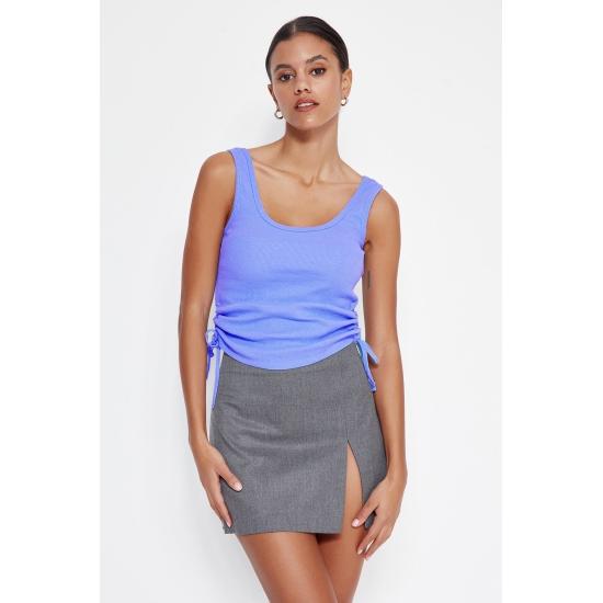 Mailet tricotat elastic, cu volane, cu gât de piscină