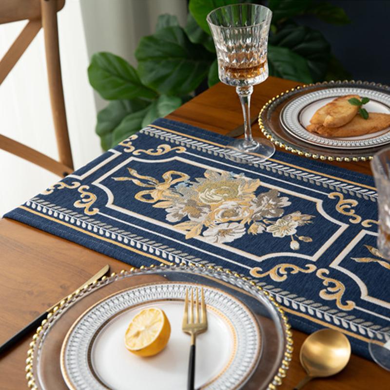 Nordischer Polyester Tischläufer Rechteck Stickerei Blume Staubdicht Quaste Schreibtischdecke Dekor