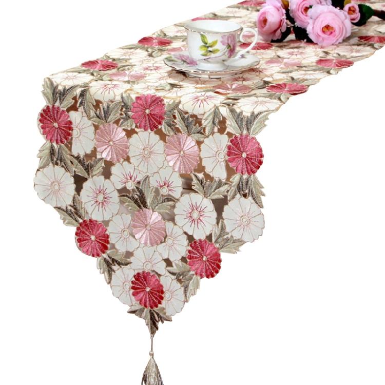 

Stylish Rectangle Table Waterproof Oilproof Tablecloths Embroidered Tablecloth 40*176cm