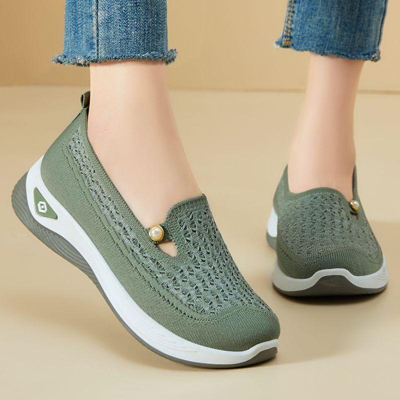 Summer New Women's Shoes Anti Slip Mom Mesh Breathable Casual Shoes