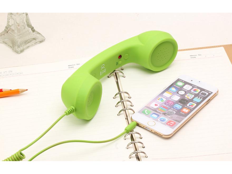 Retro Anti-Radiation Mobile Handset for Pregnant Women: Fashionable and Cool Phone Microphone