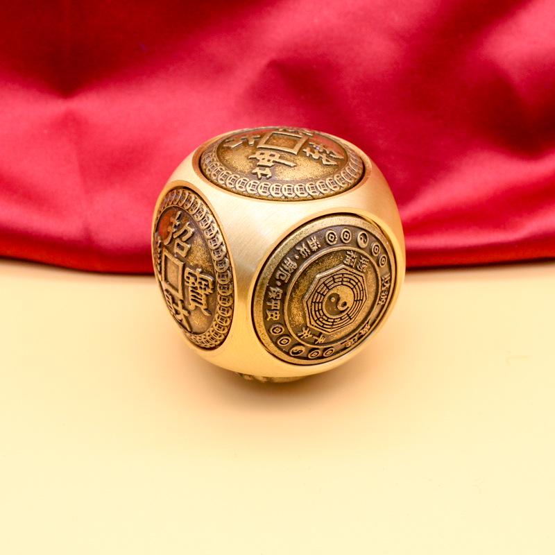 Messing Rotierender Sechsseitiger Handheld Dekompressions Fitness Ball - Fingerspitzen Gyroskop Ornament Geschenk