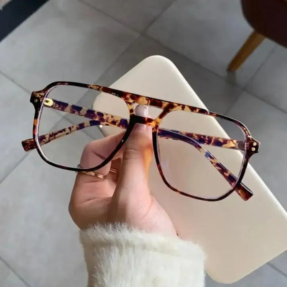 1Pc Fashion Anti-Blue Light Glasses Men Women Transparent Computer Glasses Frame Retro  Square Eyeglasses