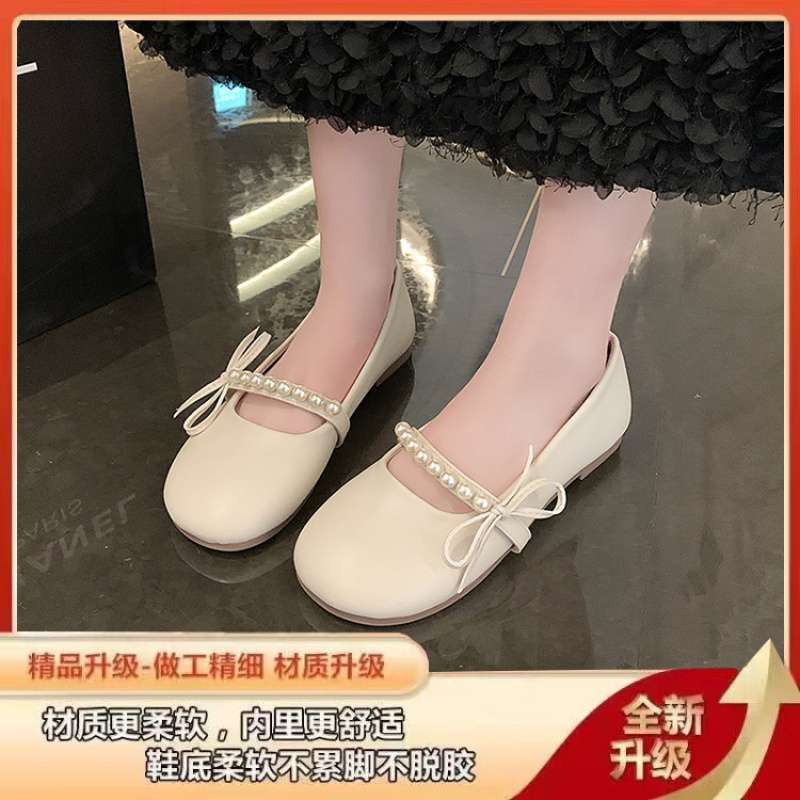 French Xiaoxiangfeng spring women's single shoes, shallow bows, and a pedal? Strive to match the skirt with a flat bottom, retro ladyshoes.