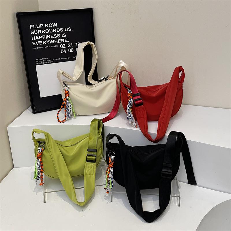 Canvas Casual Dumpling Bag Women'S Fashion Spring And Summer Fashion Trend Single Shoulder High Sense Simple Messenger Bag