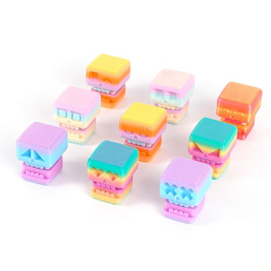 9 Pcs Skull Fidget Clicker Toy 3D-Printed Skull Stress Relief Toy Gradient Color Keyboard Clicker Fidget Button for Office Workers Anxiety Relief
