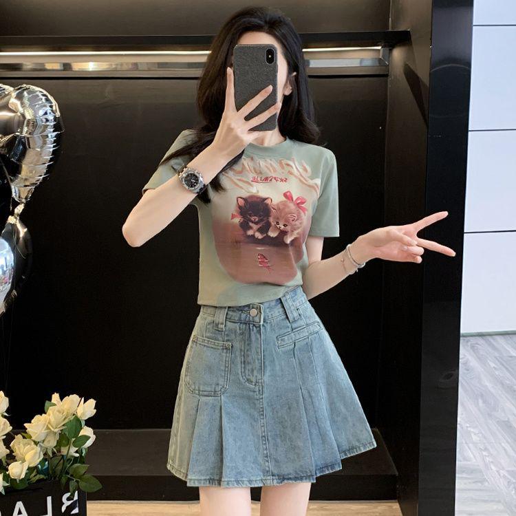 

2026 Summer Chic Street Style Two-Piece Set: Petite-Friendly Short-Sleeve Top & Mini Skirt for Women, Youthful & Tall-Looking Influencer Style S