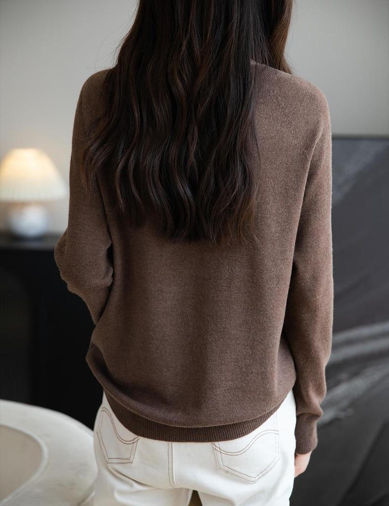Women's Wool Round Neck Knit Cardigan - Versatile Autumn/Winter Sweater Outerwear