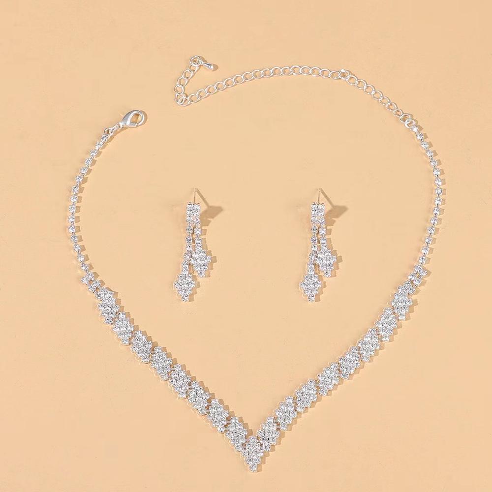 Set Bijuterii Mireasă 2025: Colier și Cercei Eleganți cu Diamante Complete pentru Nunti și Banchete