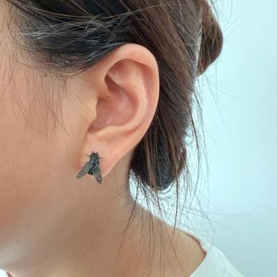 Fashion Creative Flies Studs Earrings Simulation Funny Mini Fly Earrings Black Personality Mosquito Ear Stud for Women Men