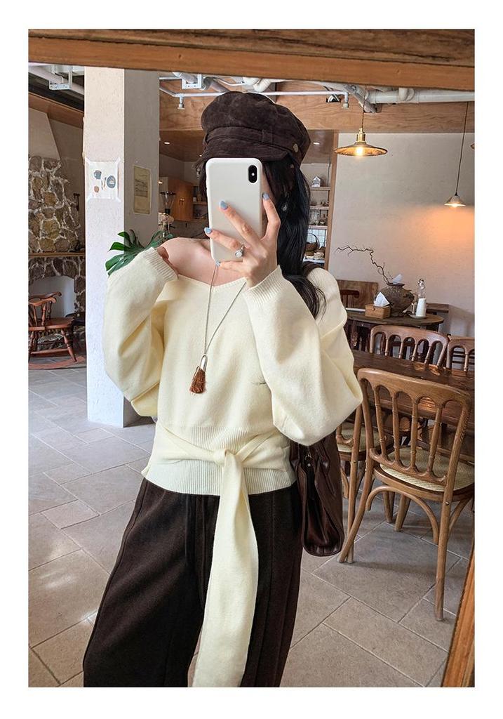 Light High-Waisted V-Neck Knit Sweater with Tie-Up for Women - Autumn/Winter Loose Slimming Trendy Top