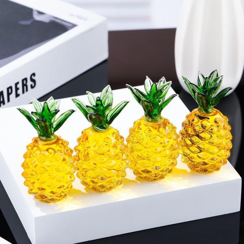 Handcrafts Crystal Pineapple Figurine Elegant Glass Artificial Fruit Sculpture Ornament for Home and Office Table Decors
