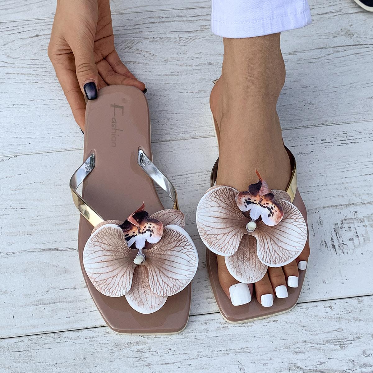 

Fashion Brand Slippers Female 2025 Summer New Elegant Flowers Designer Women Slippers Casual Fashionable Outdoor Sandals Slides Women 36 коричневый