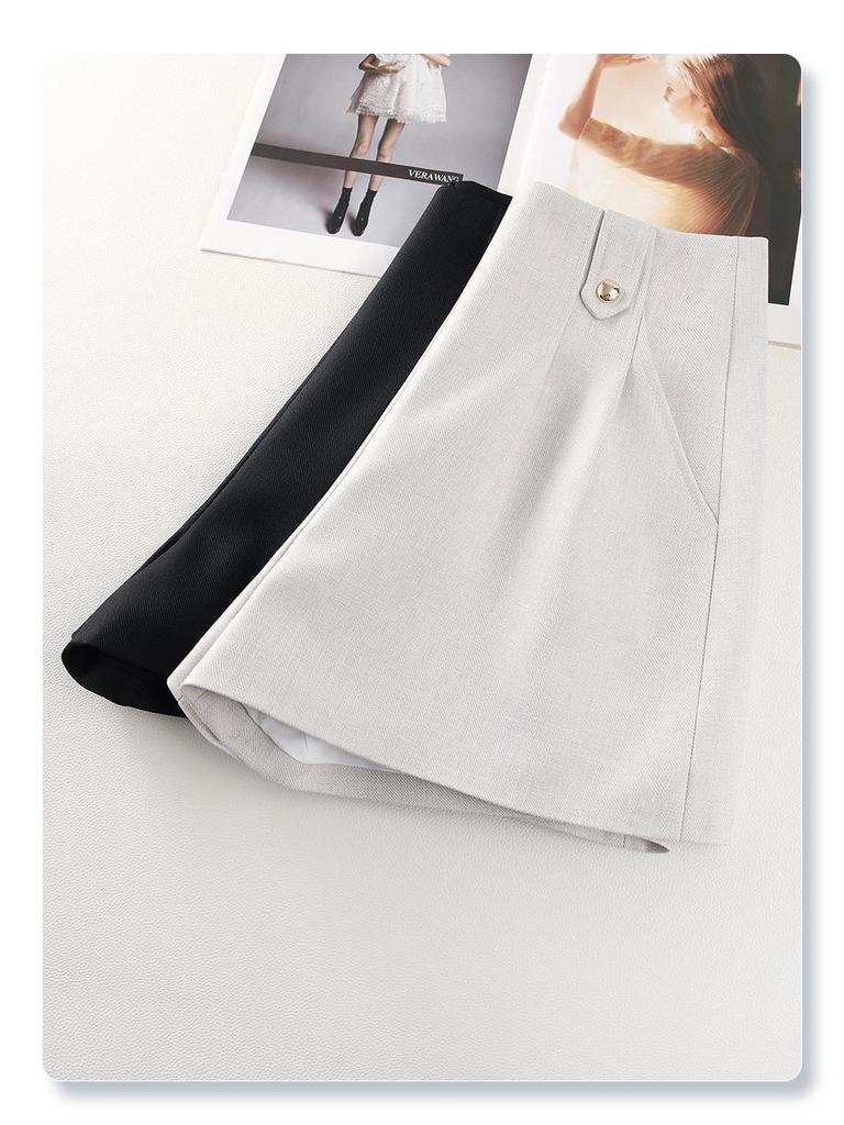 Women's White A-Line Suit Shorts: 2025 Spring Collection, Loose, Wide-Leg, Slimming Casual Four-Point Pants