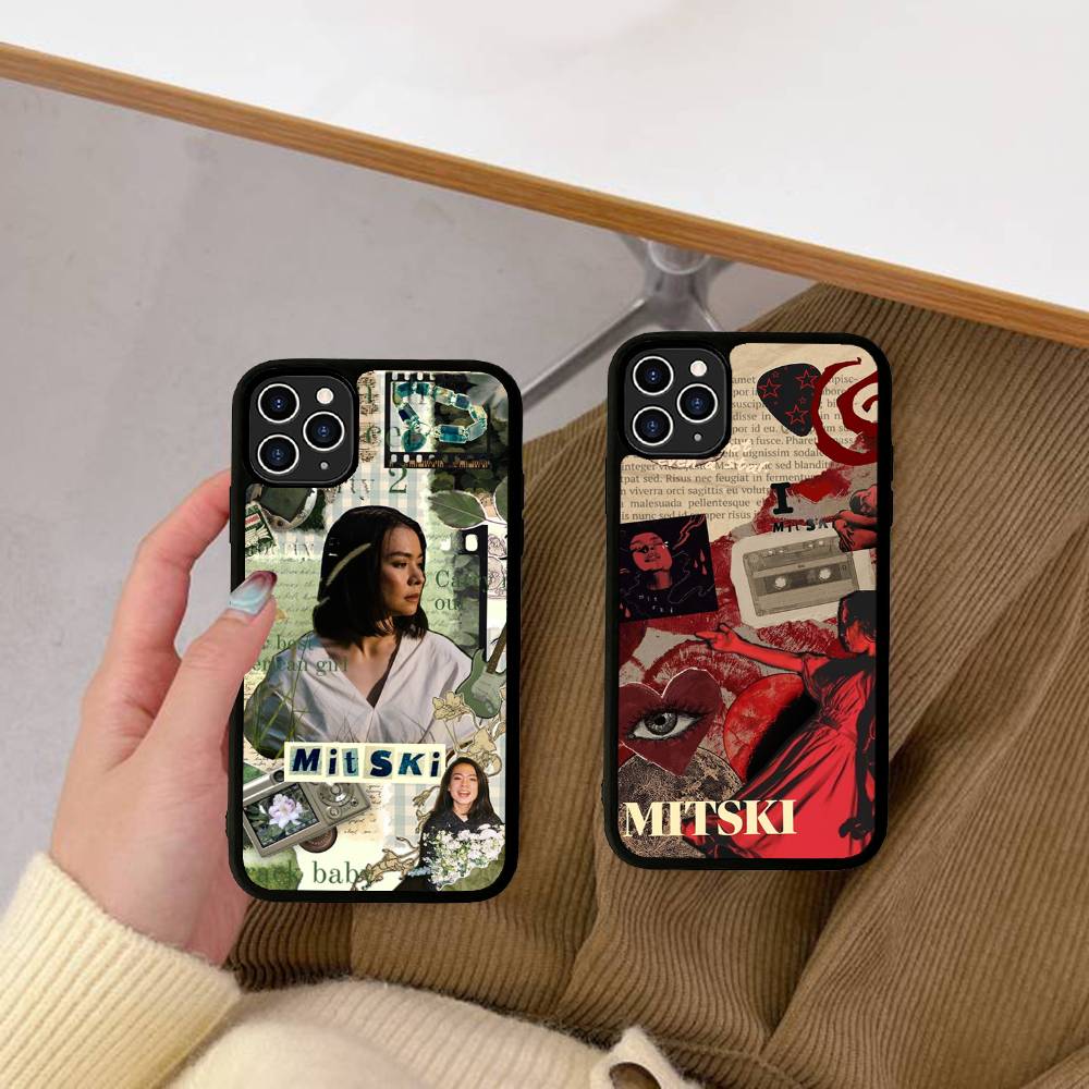 Beliebte Sängerin M-Mitski Für IPhone 17 16 15 14 13 Pro 12 11 Pro Max Harte PC+TPU Handyhüllen Rückseite