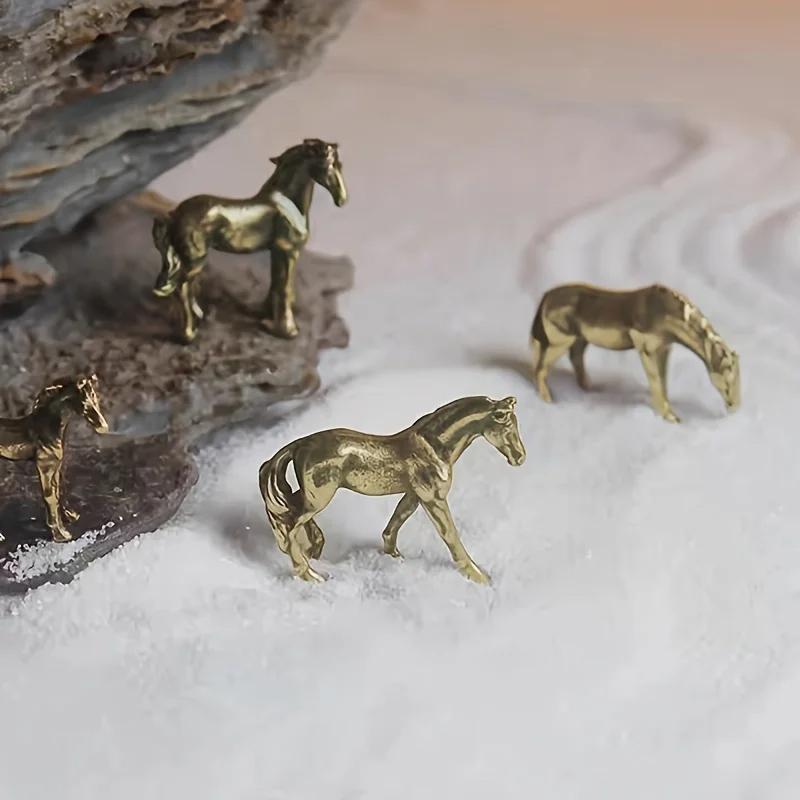 Miniature Antique Brass Long Tail Horse Figurines Feng Shui Ornament Copper Zodiac Animal Mini Desktop Crafts Home Decor gifts