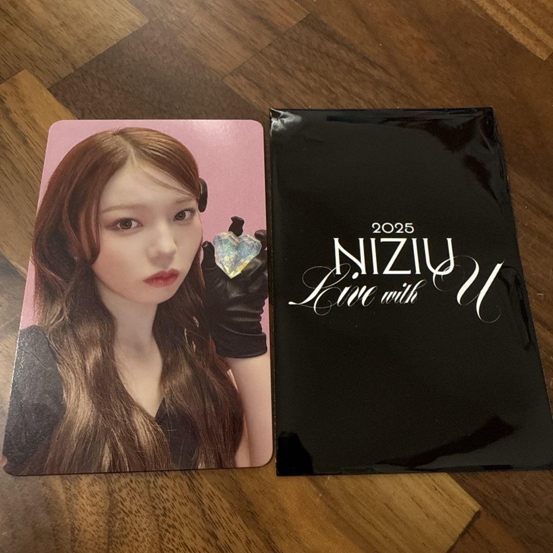 

[USED] NiziU Live Goods Bonus Photo Card Trading Card Ayaka
