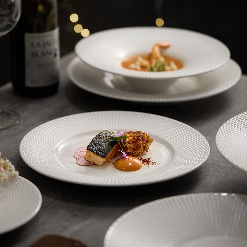 Assiette peu profonde en céramique à rayures givrées, assiette à dessert, assiette à sushi, assiettes à pâtes, restaurant, cuisine moléculaire, vaisselle créative