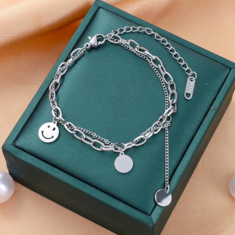 Koreanisches Dongdaemun Titanstahl Damenmode Armband - Edelstahl, High-End, Grenzüberschreitendes Design.