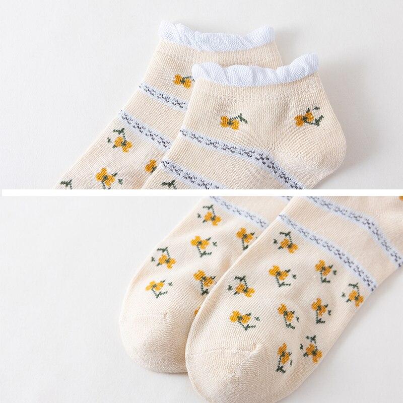 5 Pairs Cute Little Bear Female Short Socks Shallow Mouth Ins Damp Spring And Summer Thin Style Retro Tube Boat Socks
