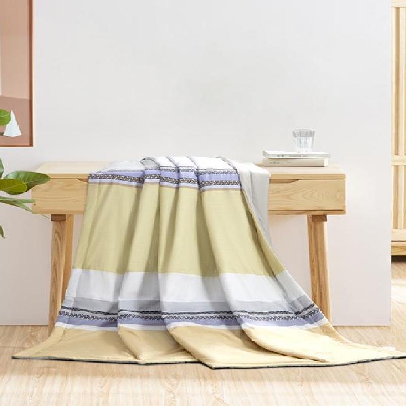 

Mercury Xindu Lijing Lightweight All-Season Quilt