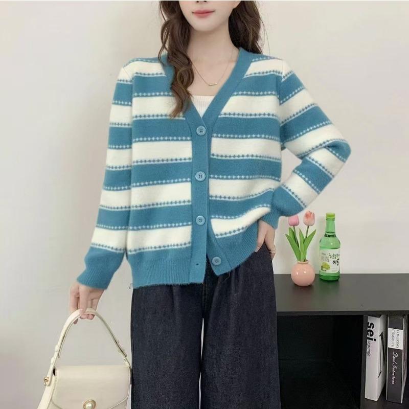Autumn and winter v-neck striped sweater cardigan design sense casual color matching knitted jacket imitation mink soft waxy age-reducing top