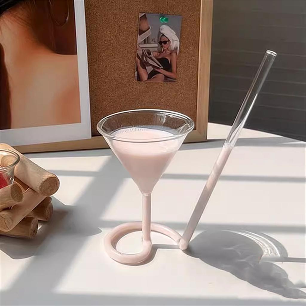 Creative Halloween Vampire Cup Cocktail Glass with Heat Resistant High Borosilicate Glass for Bar and Home Use