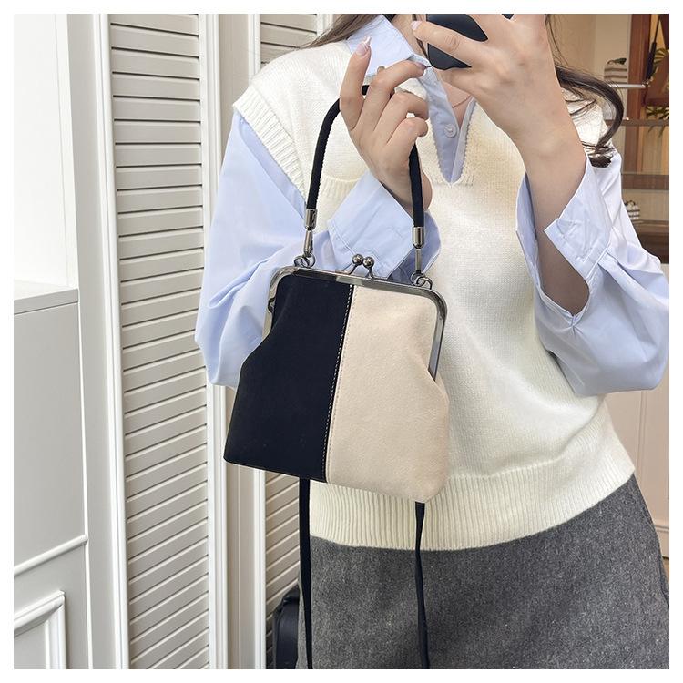 Neue Mode Kontrastfarbe Muschel Tasche für Damen, Vintage Stil Crossbody Schultertasche, Lässige Pendler Handtasche für den täglichen Gebrauch CLE