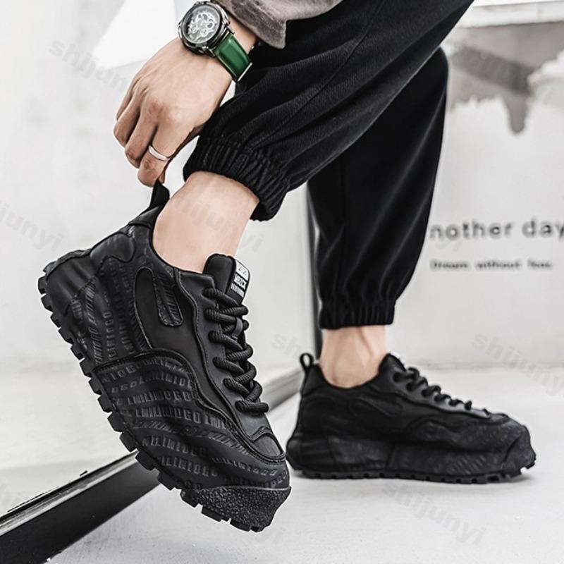 Fashion Men's Fashion Trend Low Top Thick Sole Casual Sports Shoes 2025 Spring Non Slip Comfortable Niche Design Lace Up Chunky sneakers