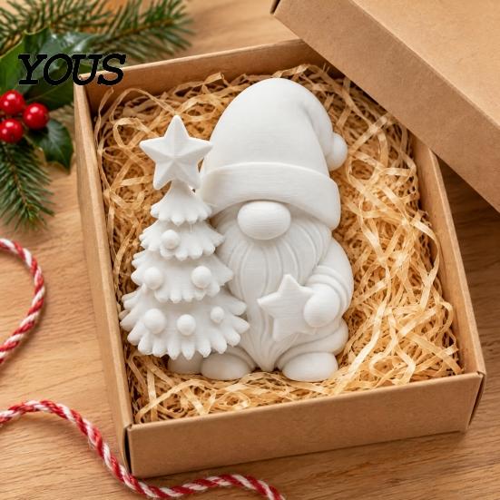 Winter Scene Layout Accessories 3D Printed Christmas Gnome Figurine, DIY Paintable Mini Hugging Holiday Micro Landscape Star & Tree, Desktop