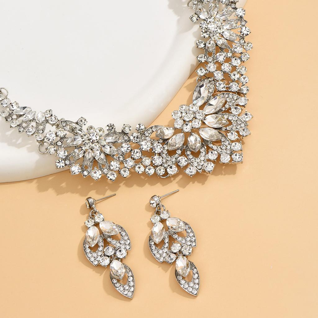 Vintage Necklace Earrings Set Women Leaves Flowers Rhinestone Bridal Accessories