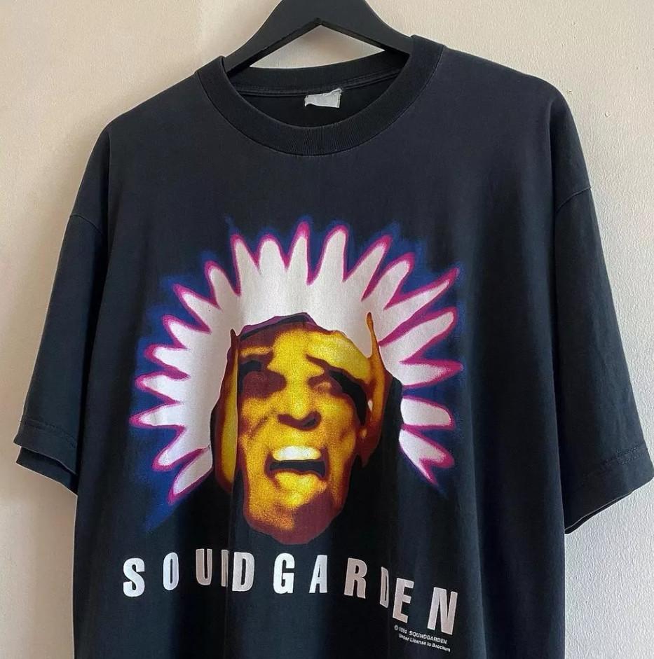 Vintage 1994 Soundgarden Black Hole Sun Black Unisex Tshirt size S5XL Unisex T-Shirt XXXXL