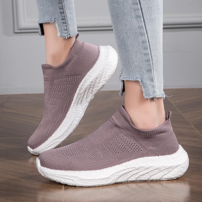 Fashion New spring and autumn men's and women's casual sports shoes breathable couple fashion light walking shoes large size