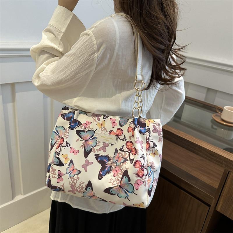 Trendy Casual Commuter Tote Bag For Women 2024 New Korean Fashion Stylish Shoulder Bags