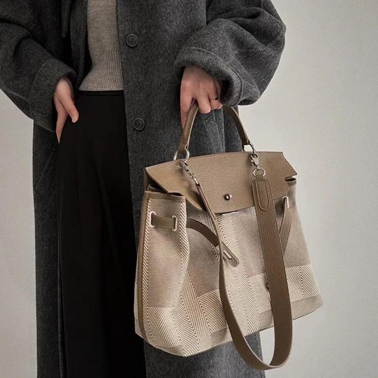 High-grade Canvas Platinum Bag - Women's 2025 Summer Retro, Large Capacity Shoulder Messenger with Wide Strap